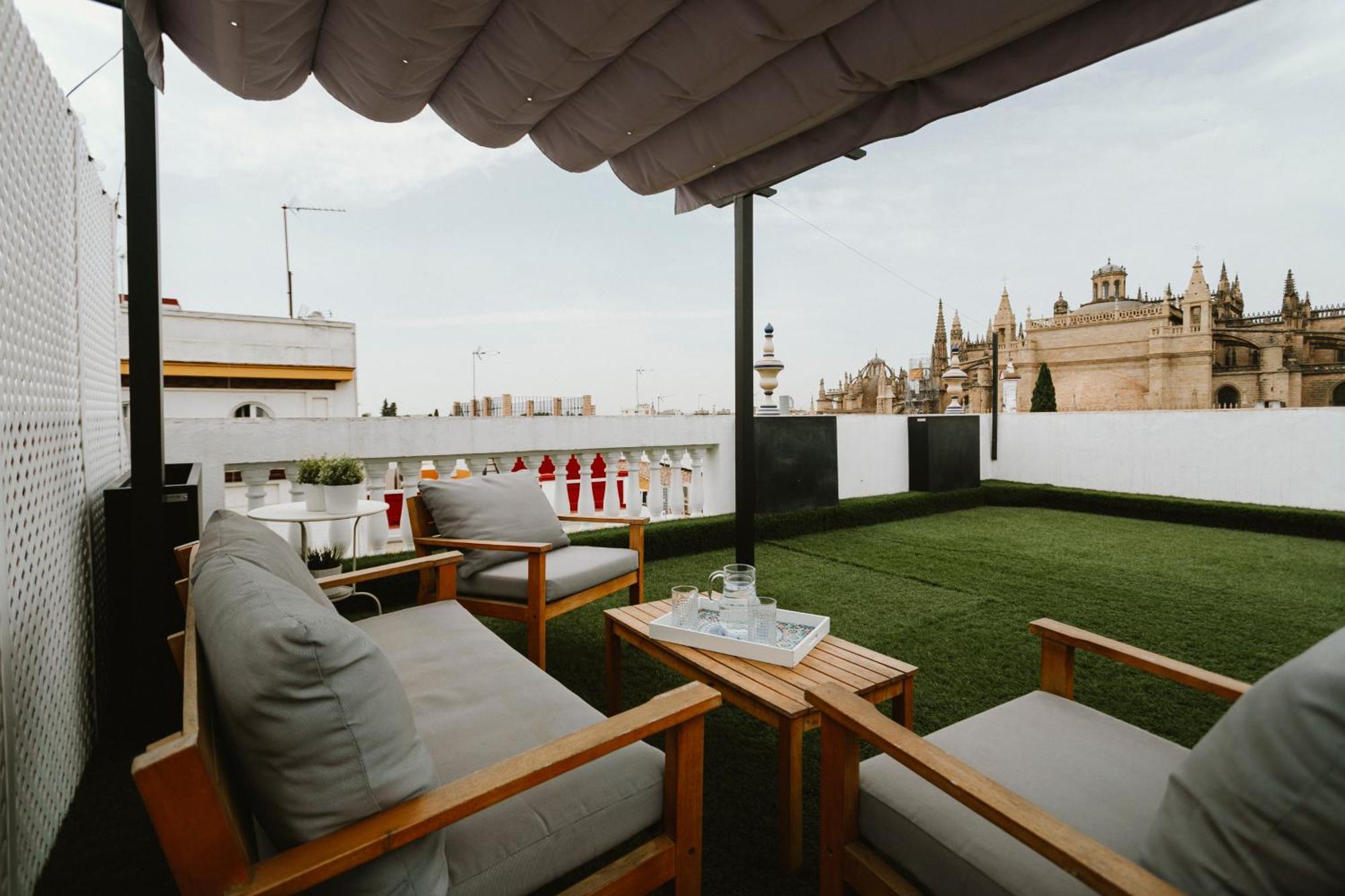 Complete Studio With Terrace - 1Bth- La Giralda Daire Sevilla Dış mekan fotoğraf