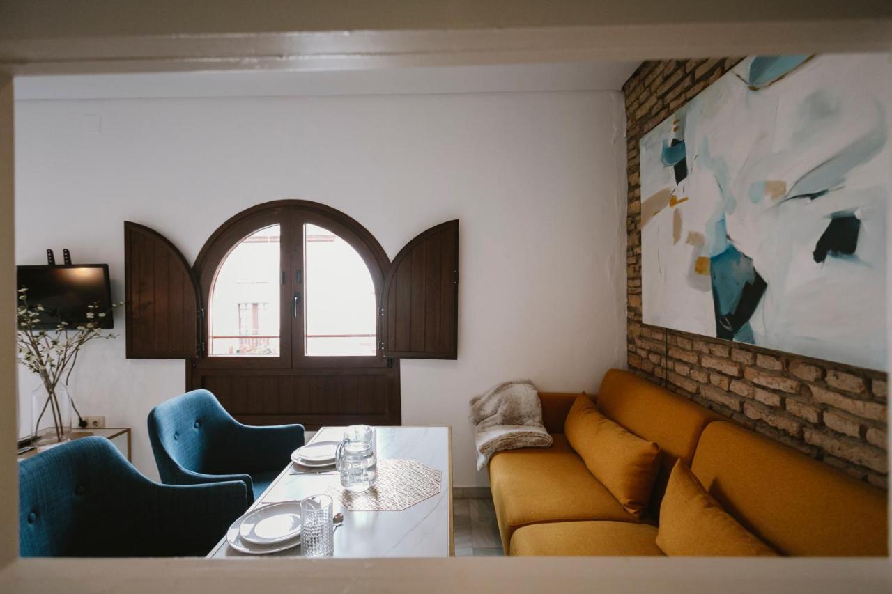 Complete Studio With Terrace - 1Bth- La Giralda Daire Sevilla Dış mekan fotoğraf
