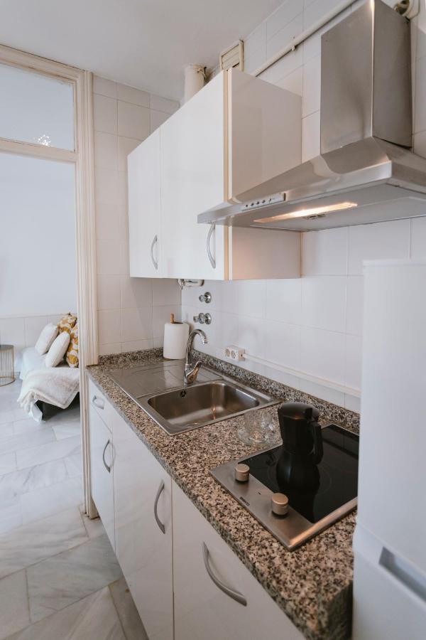 Complete Studio With Terrace - 1Bth- La Giralda Daire Sevilla Dış mekan fotoğraf
